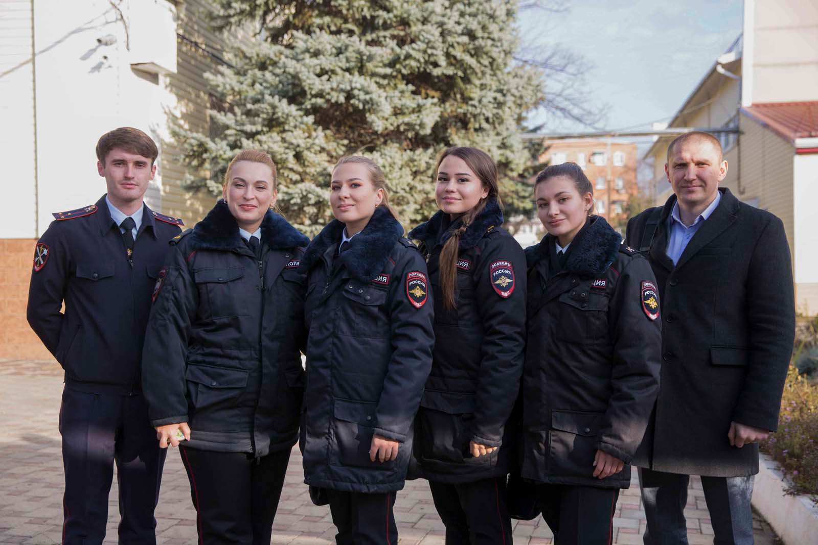 10.12.19 г. педставители факультета Ю. Сарапкина и Е.Волкова провели беседу с воспитанниками ЦВСНП о правах несовершеннолетних