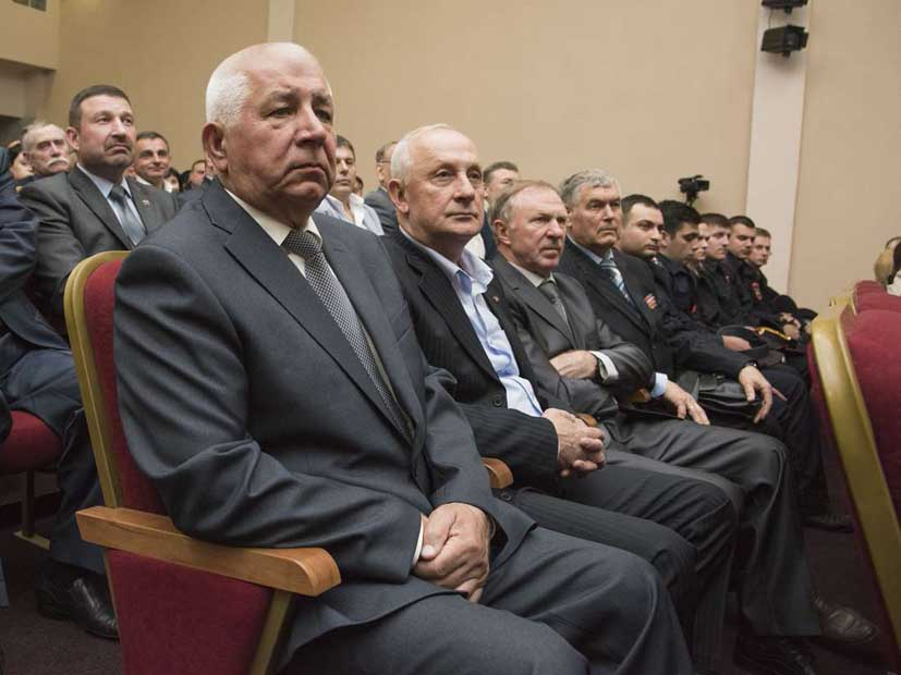 Ветераны - бывшие сотрудники факультета В.П. Солодовский, С.Н. Шаповаленко, В.И. Аверкиев и А.Н. Лесников. Апрель 2018