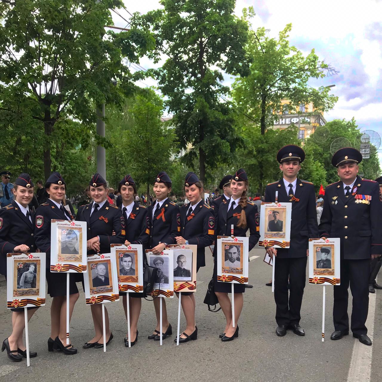 3 курс, 3 фак-т. Участие в шествии Бессмертного полка